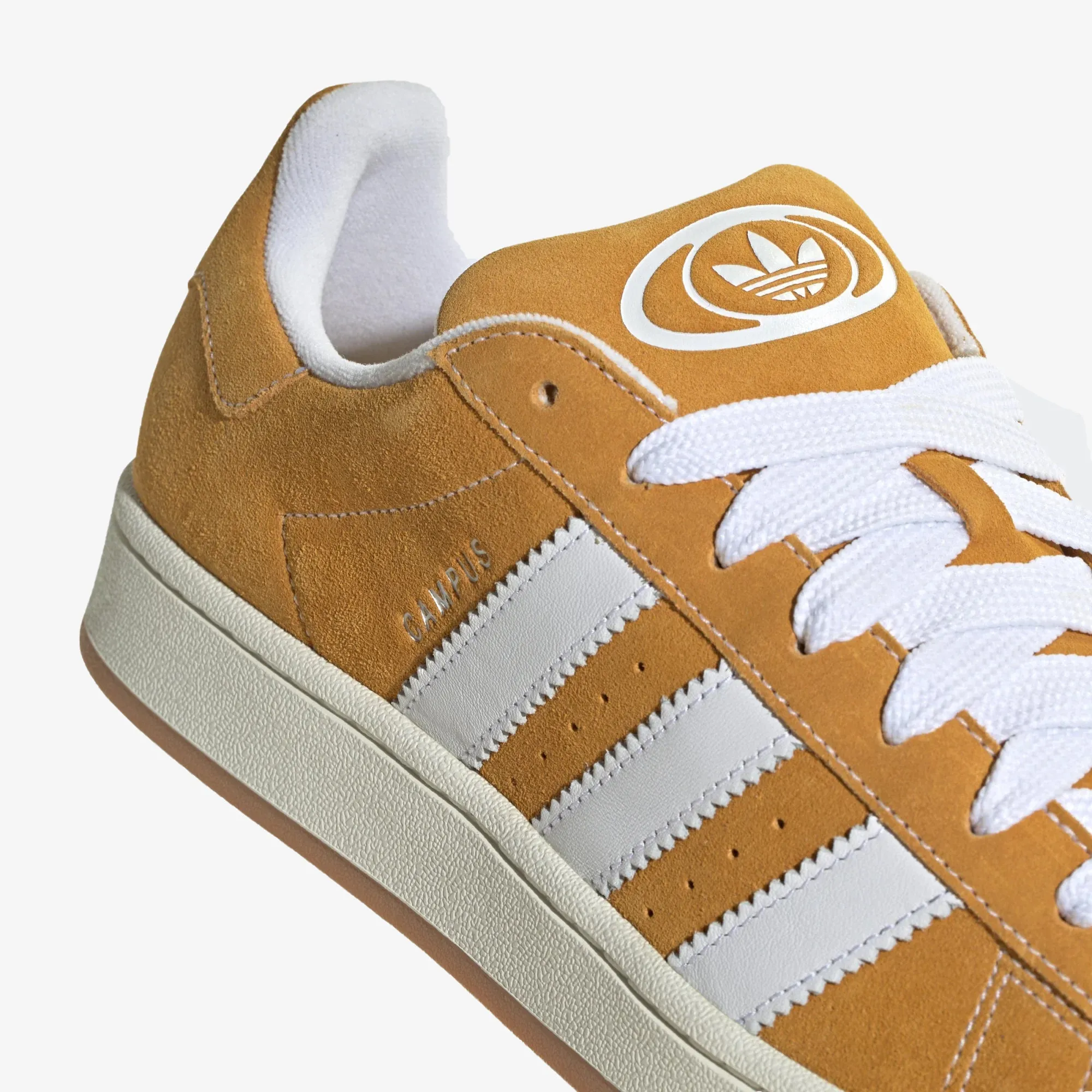 Adidas Originals | CAMPUS 00S  { PANTONE/CLOUD WHITE