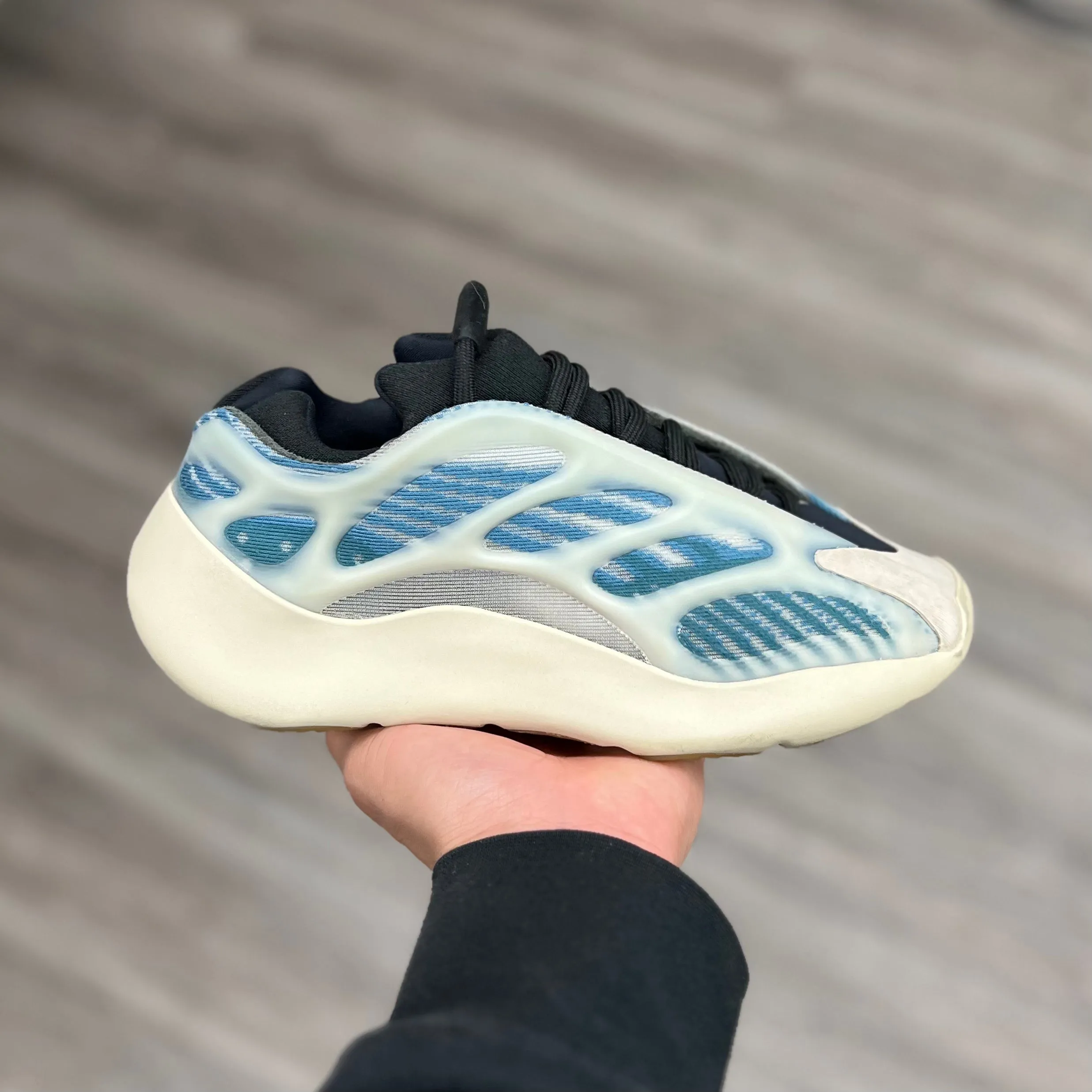 Adidas Yeezy Boost 700 V3 “Kyanite”