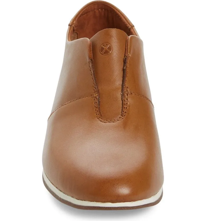 Hush Puppies Odessa Evaro Slip-On | Clearance Sale