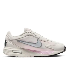 Nike Women's Air Max Solo Shoes