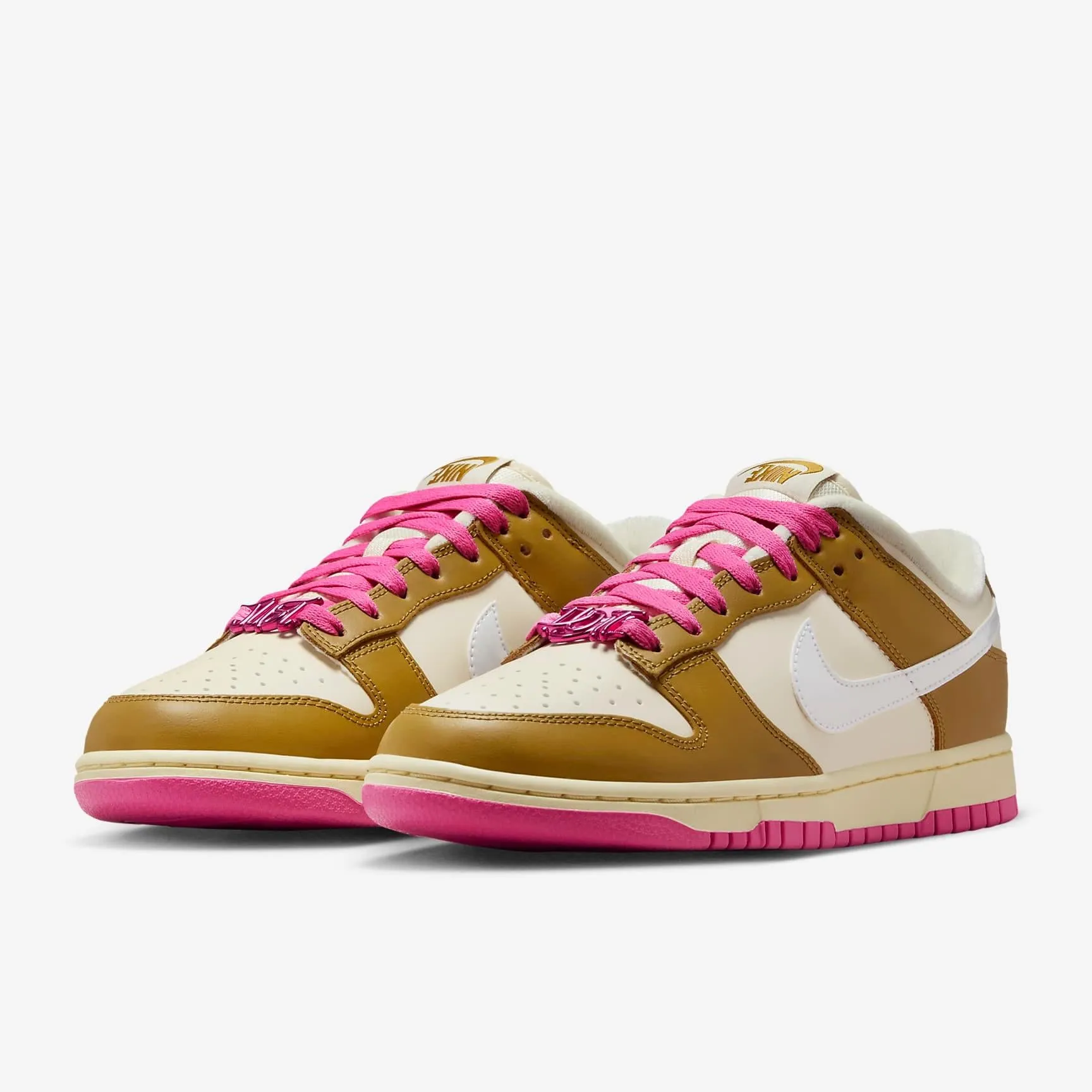 Nike Women's Dunk Low SE Shoes - Bronzine / Pink / Alabaster / Coconut Milk