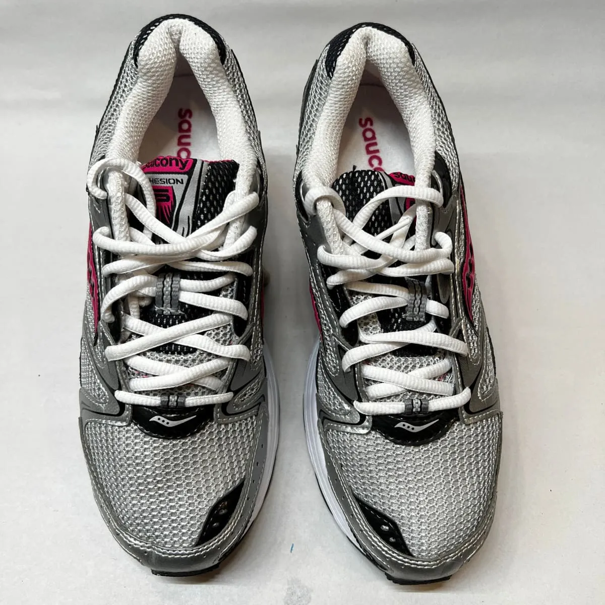 Saucony •Cohesion 5• Running Shoe • Silver/Black/Pink • 9 Wide - Preowned