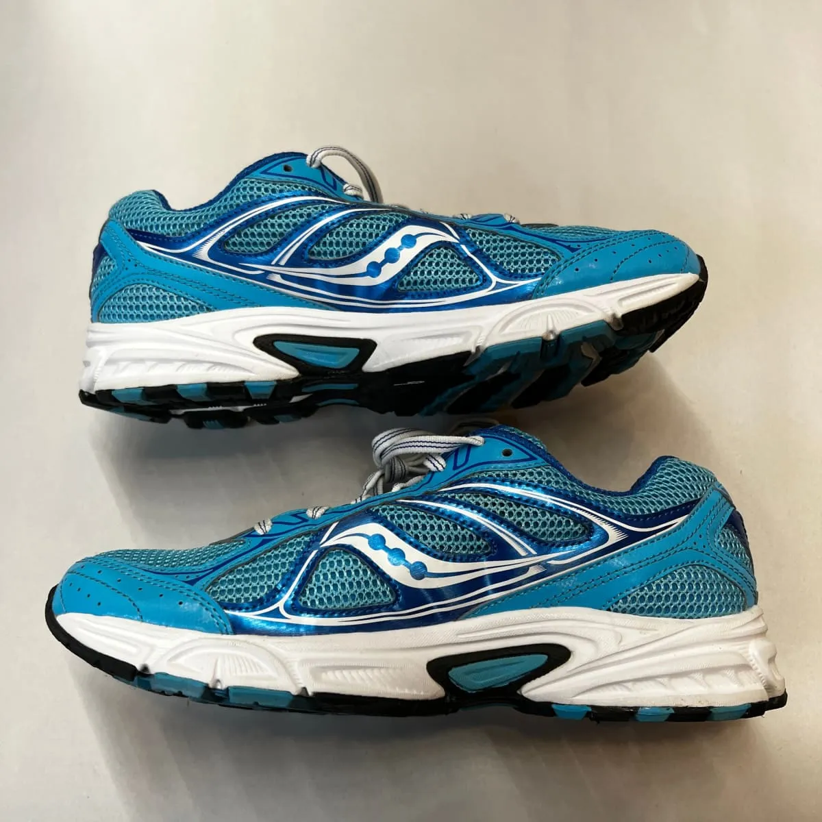 SAUCONY Women's Grid Cohesion 7 -Blue/White- Running Shoe Size 9M - Preowned