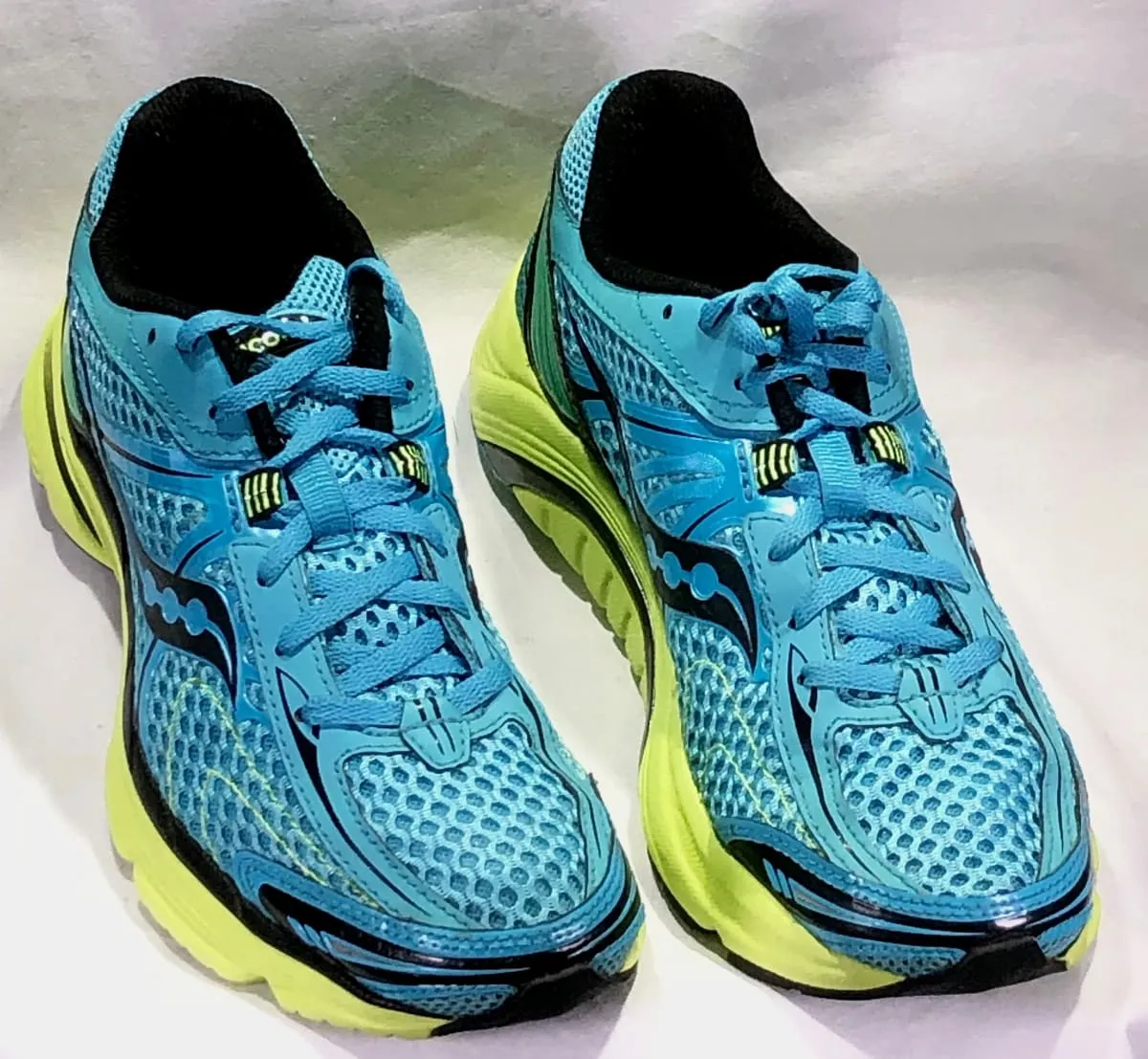 SAUCONY Women's Grid •Mirage• Running Shoe  - Preowned